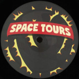Mitch Wellings - Space Tours 004