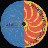 DIFFERENT NOODLES aka SWIRL PEOPLE - Banana Resort