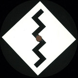 Ajukaja & Andrevski - Looking For Something Thatas Not There / Mesilind