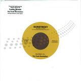 Lucky Brown & The Funk Revolut - Izzy Come Izzy Go 7"