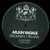 Arjun Vagale - Drohnen / Tin Kan