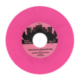Betty Black & The Family Fortune - Sweet Dreams (are made of these)