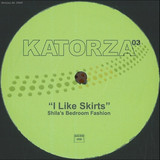 Shilas Bedroom Fashion - I Like Skirts