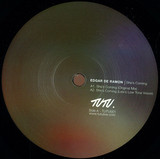 Edgar De Ramon - She's Coming / Atmosphere