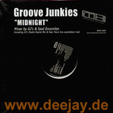 Groove Junkies - Midnight