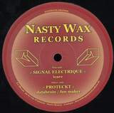 Proteckt, Signal Electrique - Databrain