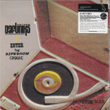 DAFUNIKS - ENTER THE SIDESHOW GROOVE