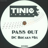 Tinie Tempah / Erik Hassle - Pass Out / Hurtful