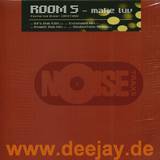 Room 5 - Make Luv (by Oliver Cheatham)