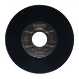 The Sentiments - She Won't Be Gone Long / Instrumental