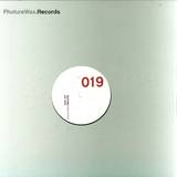 Iris - Hell's Coming With Me