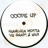 Gianluca Motta Vs. Snap - Ooops Up