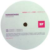 Nowakowski - Magenta