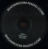 Showroom Berlin - Black Liquid
