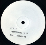 Freakthemachine (Hellboii en Goerge Manuschki) - Panzerkreuz1035