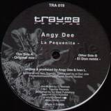 Angy Dee - La Pequentia