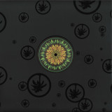 Ali Love & Prince Andre - Da Da On