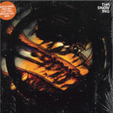 Throwing Snow - Dragons