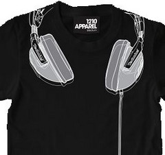 T-shirt - Technics Headphones