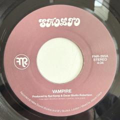 Vampire / The Pearl That Glitters (7")