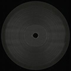 DBX002
