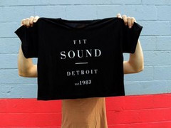 Fit Sound - Ladies Crop T - Size  M (loose Fit)